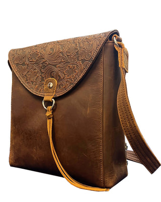 Vintage leather crossbody shoulder bag with adjustable strap