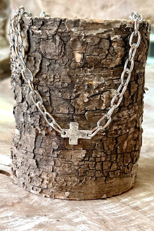 Silver Chain Link Choker With Cross