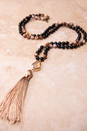 Tama Necklace in Onyx