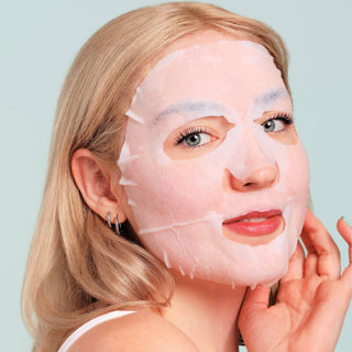 SWAG BAG? Candy Cane Sundae Christmas Holiday Brightening Facial Mask -