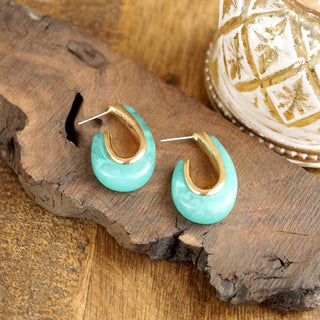 Golden Ember – Sculptural Acrylic Hoop Earrings