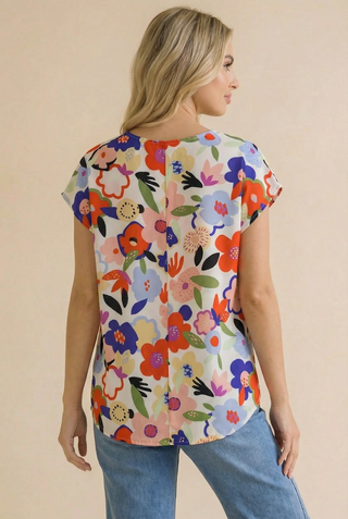 Fresh Picked Floral Top in Curvy