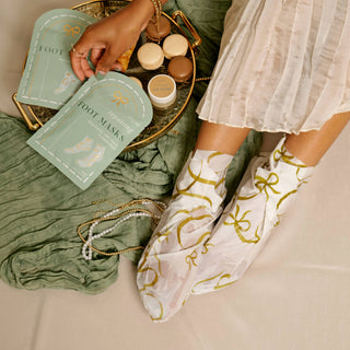 Christmas Holiday Foot Mask with Palo Santo & Peppermint 2ct