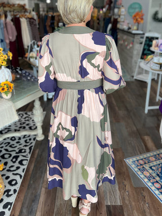 Sunday Stroll Midi Dress