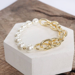 Golden Chain and Large Pearls Bracelet