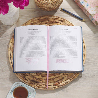 Bless Your Heart; Daily Devotions to Warm Your Heart