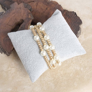 Pearls and Gold Beads Classic Bracelet Set