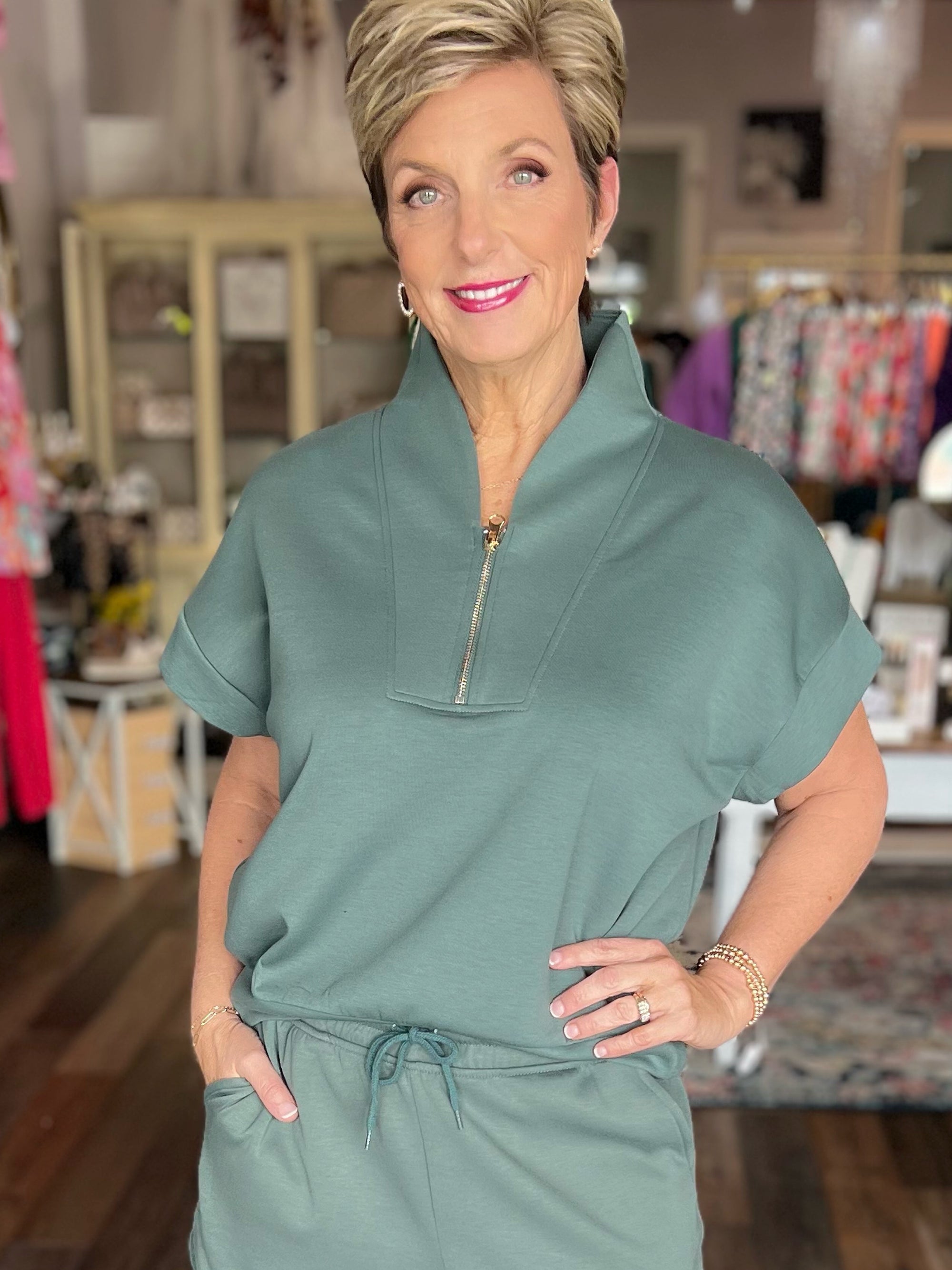 Go Getter 1/4 Zip High Neck Top