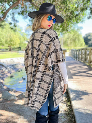 Chic Oatmeal Plaid Knitted Ruana Cardigan