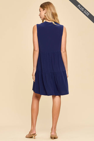 Wrinkle-Free Tiered Lizzy Dress in Curvy