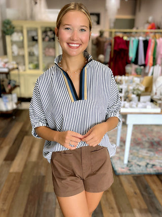 The Weekend Anywhere Shorts – in Chestnut, Olive & Brown