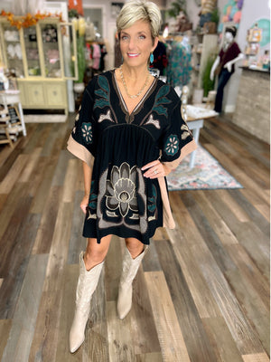 Bohemian Embroidered Kaftan Dress – Black & Tan