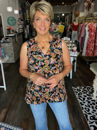 Paisley High Contrast Print Sleeveless Top in Curvy