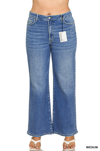 Medium Wash Wide Leg Jeans in Curvy