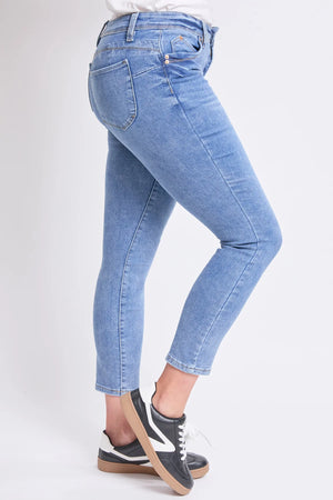 Curve Confidence - Skinny Fit - Vintage Medium Wash or Light Wash