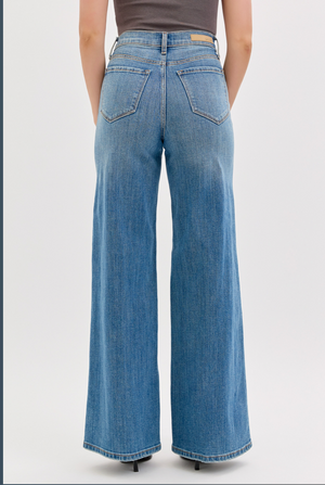 The Sarah High-Rise Wide Leg Jeans – Medium Wash Stretch Denim, 33" Inseam