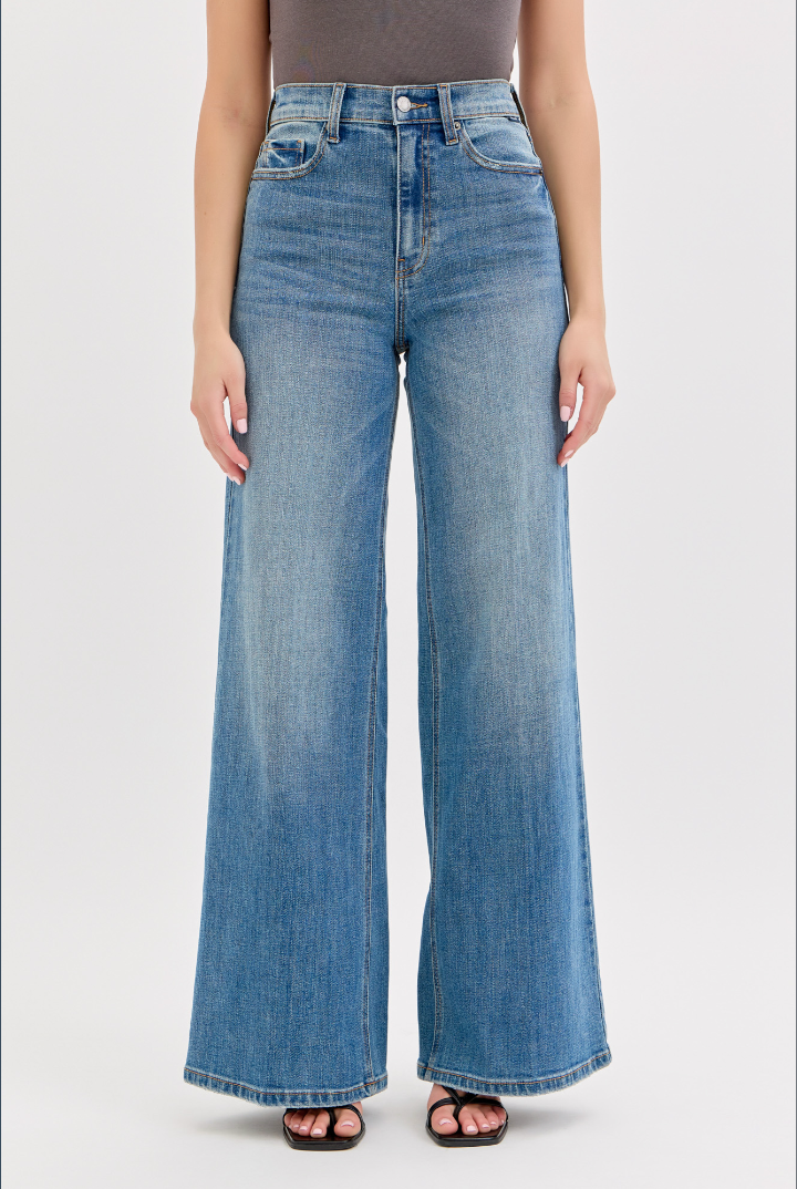 The Sarah High-Rise Wide Leg Jeans – Medium Wash Stretch Denim, 33" Inseam