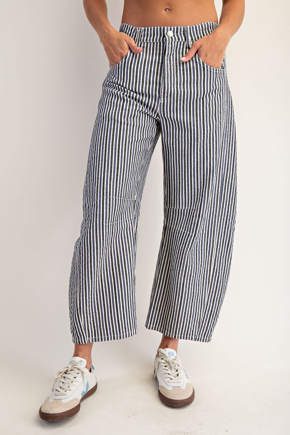 Mineral Wash Striped Barrel Leg Jeans