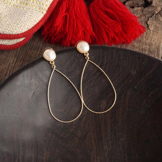 Teardrop with a Pearl Dangle Earrings in Gold