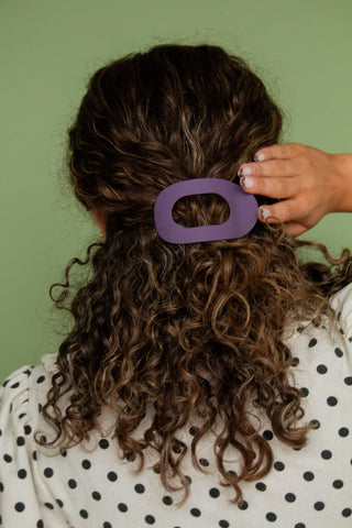 Circle Cutout Flat Claw Clip