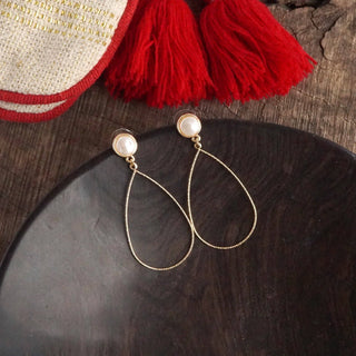 Teardrop with a Pearl Dangle Earrings in Gold