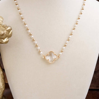 Lucky Light – Clover Pendant Necklace with Pearls and Beaded Chain