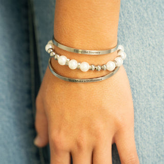 18K Gold PVD 8mm Kiska Glass Pearl Stretch Bracelet