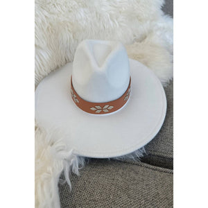 Structured wide brim Fedora with Embellishment: IVORY / ONE SIZE