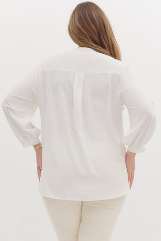 The White Grace & Ease Blouse in Curvy