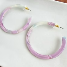 Cameron Earrings - Our Go To Hoops