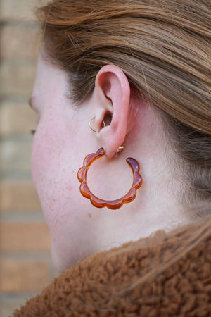 Scartlet Hoops