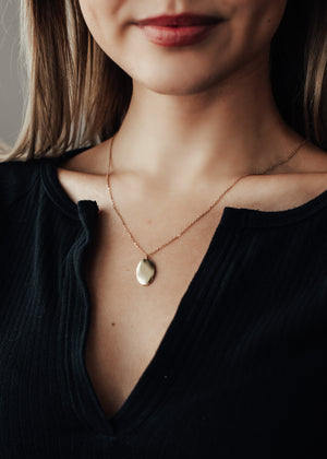 Oval Pendant in Silver or Gold